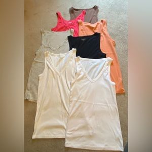 7 Old Navy tank tops bundled